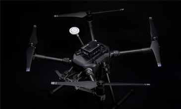 DJI大(dà)疆創新發布高性能機載計算機 助力無人(rén)機開發者構建智
